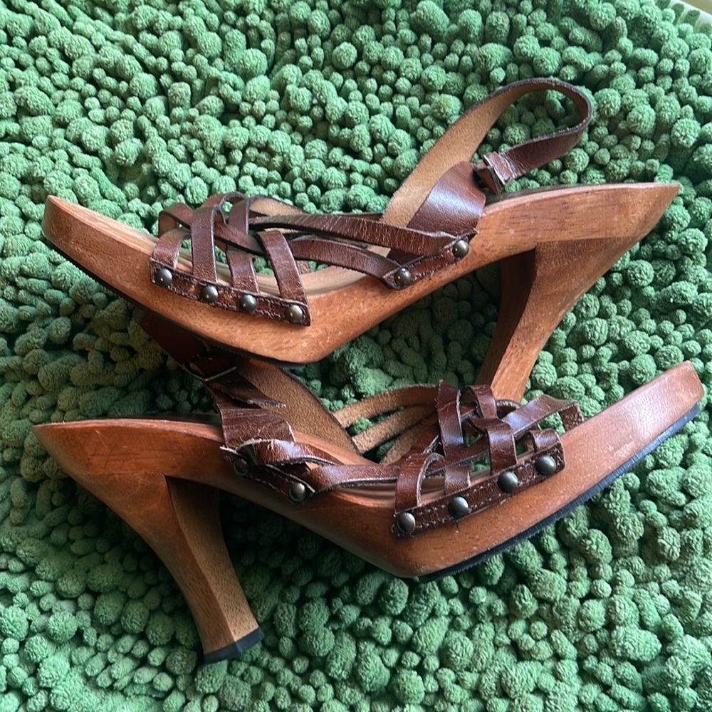 Mia heels